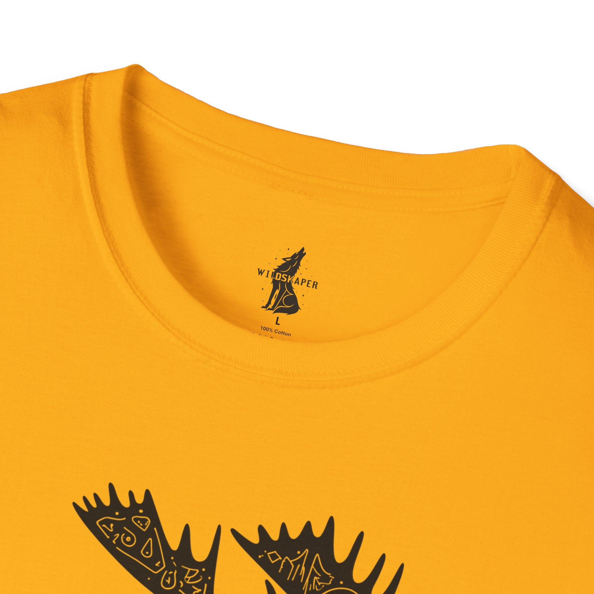 Moose Line Art Graphic T-Shirt