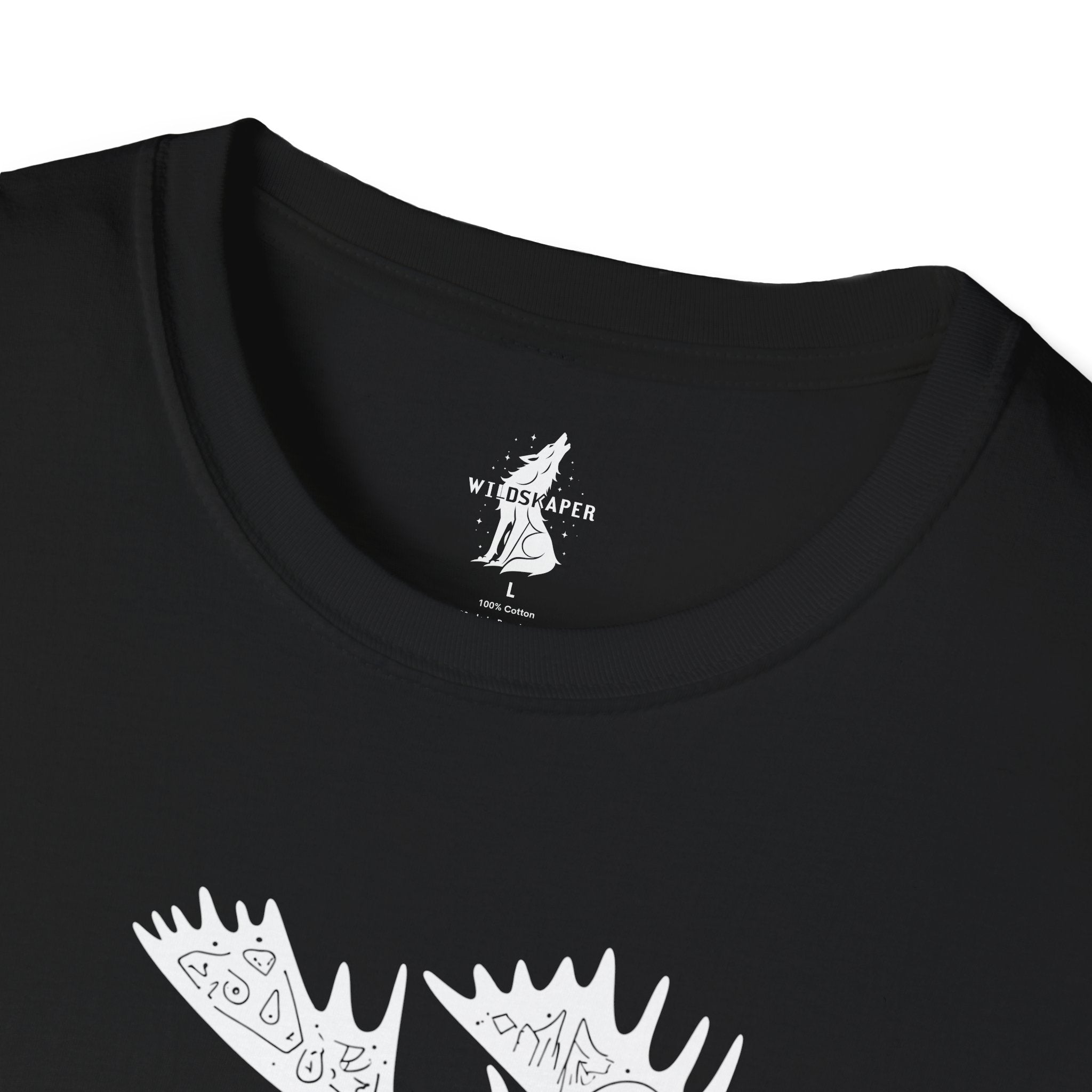 Moose Line Art Graphic T-Shirt
