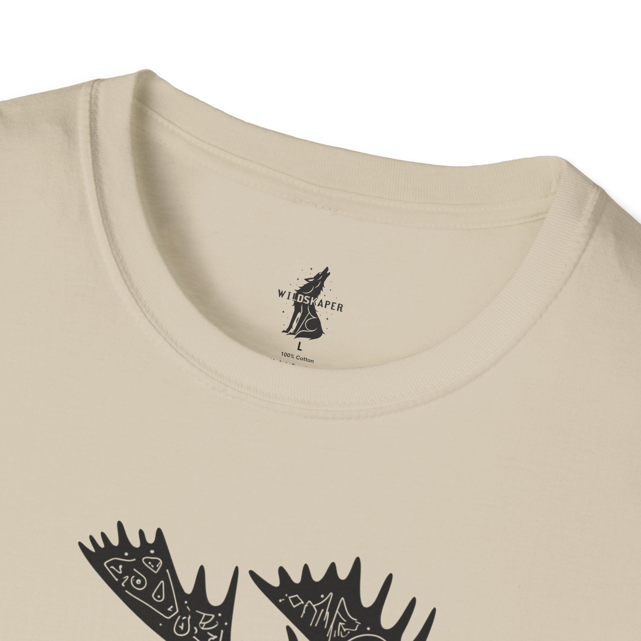 Moose Line Art Graphic T-Shirt